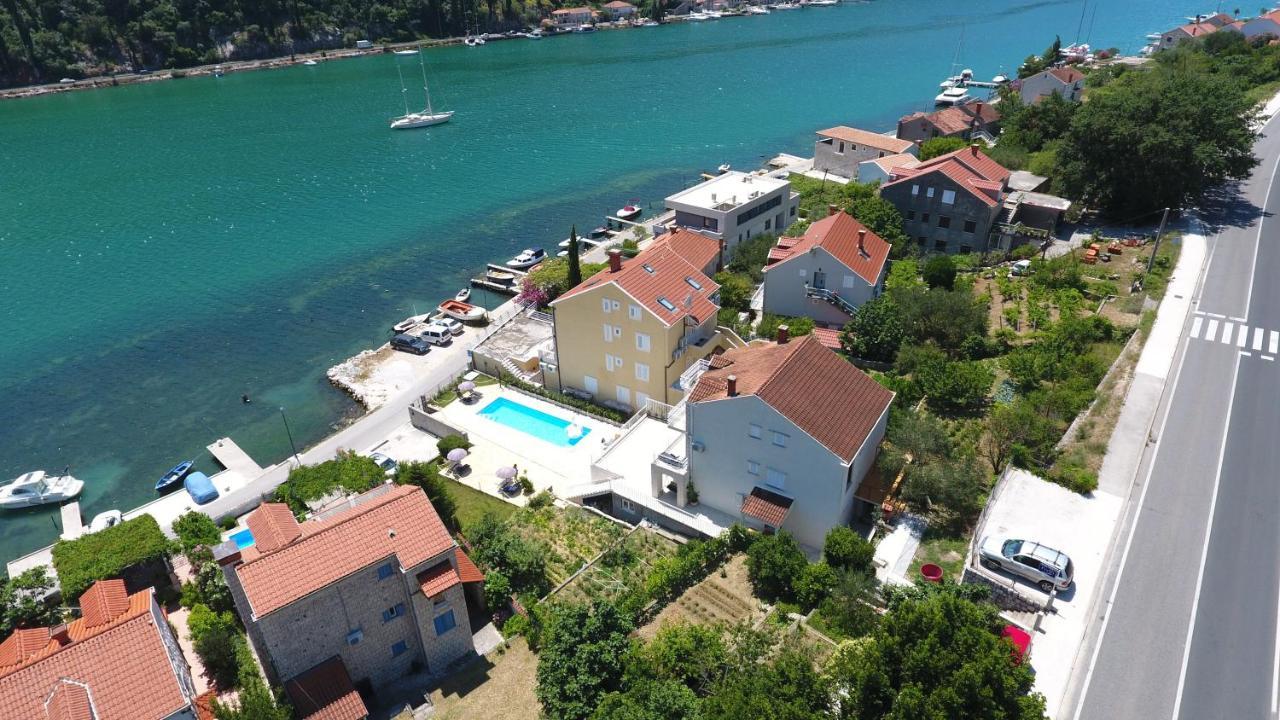 Apartments Pralas Mokošica Eksteriør billede