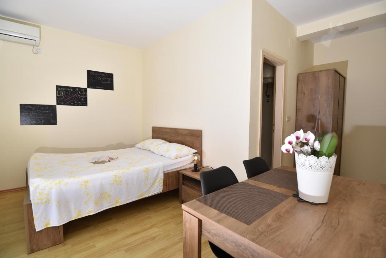Apartments Pralas Mokošica Eksteriør billede