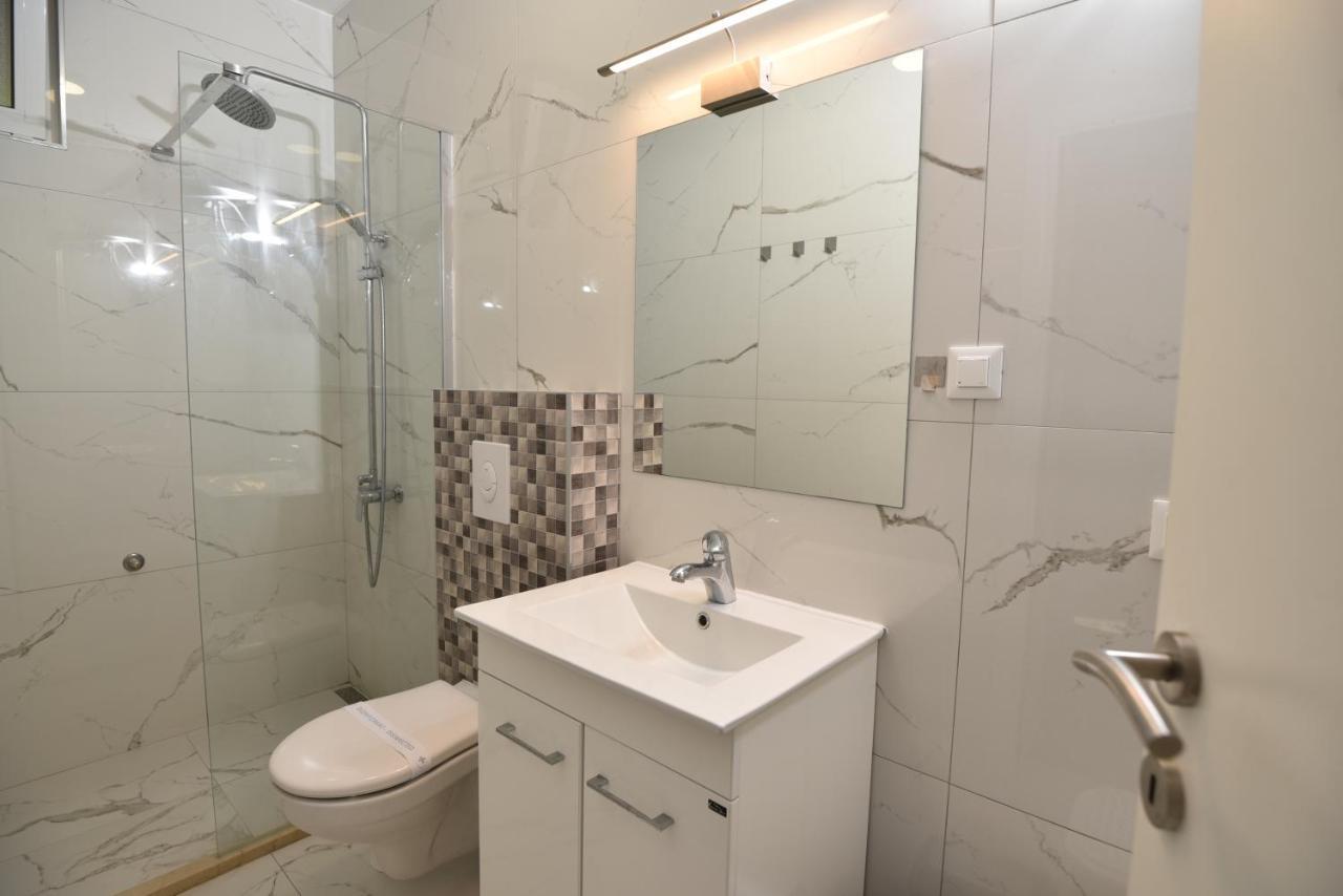 Apartments Pralas Mokošica Eksteriør billede
