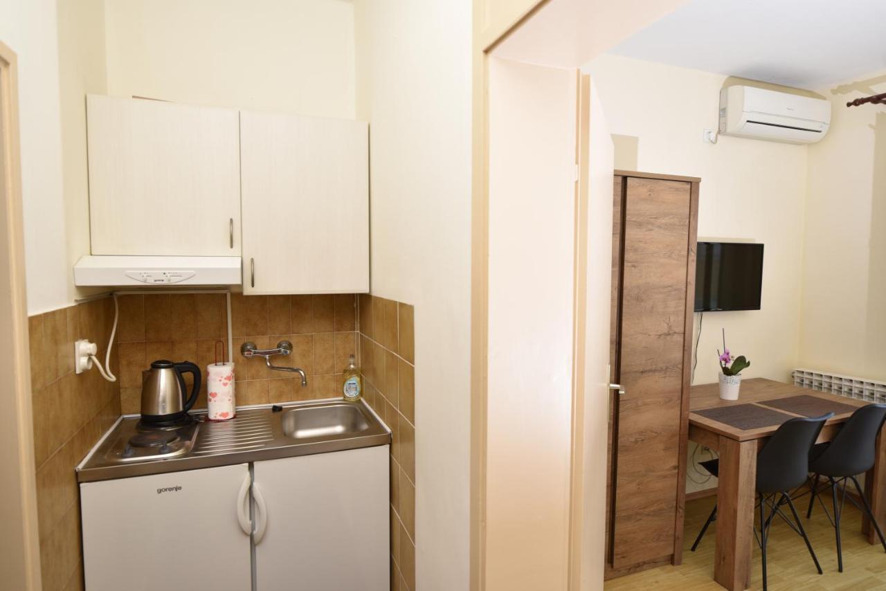 Apartments Pralas Mokošica Eksteriør billede