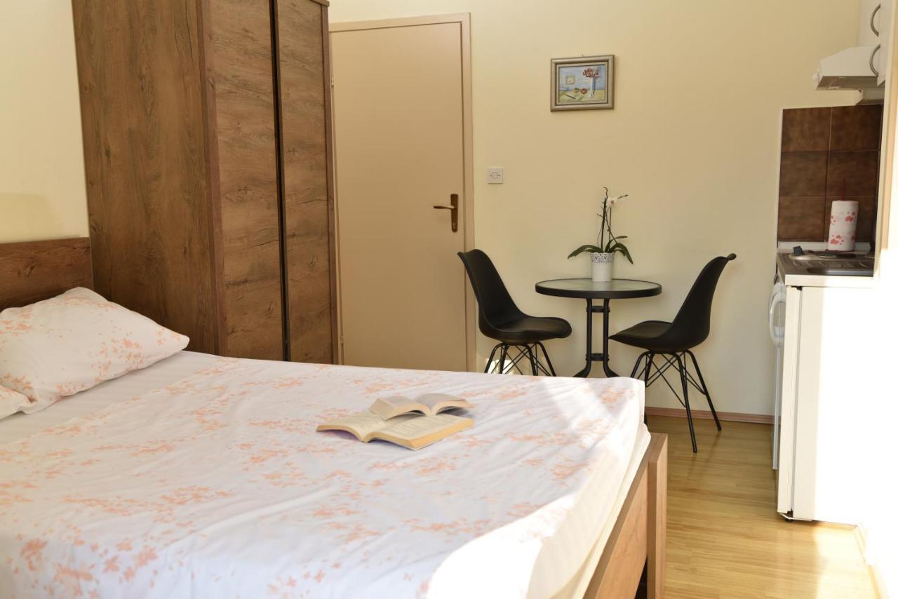 Apartments Pralas Mokošica Eksteriør billede