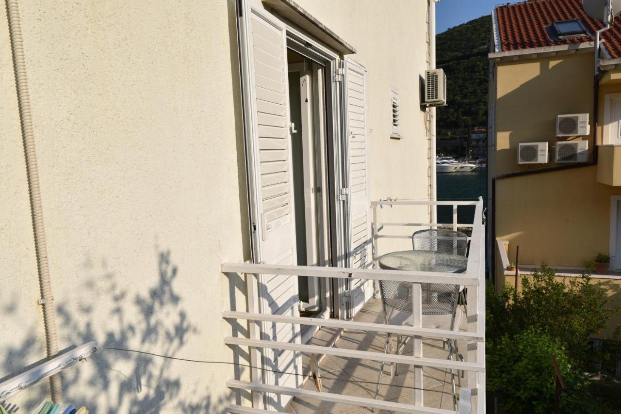 Apartments Pralas Mokošica Eksteriør billede