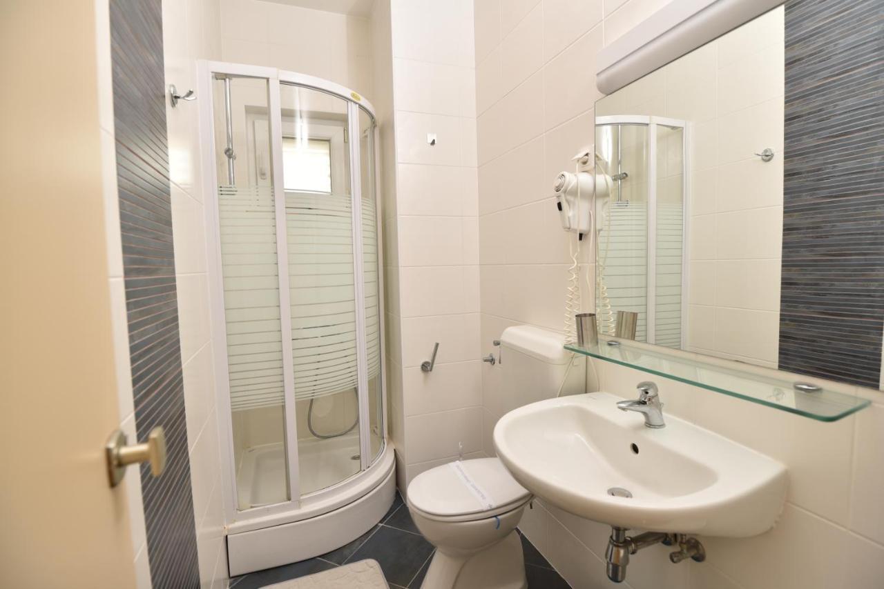 Apartments Pralas Mokošica Eksteriør billede