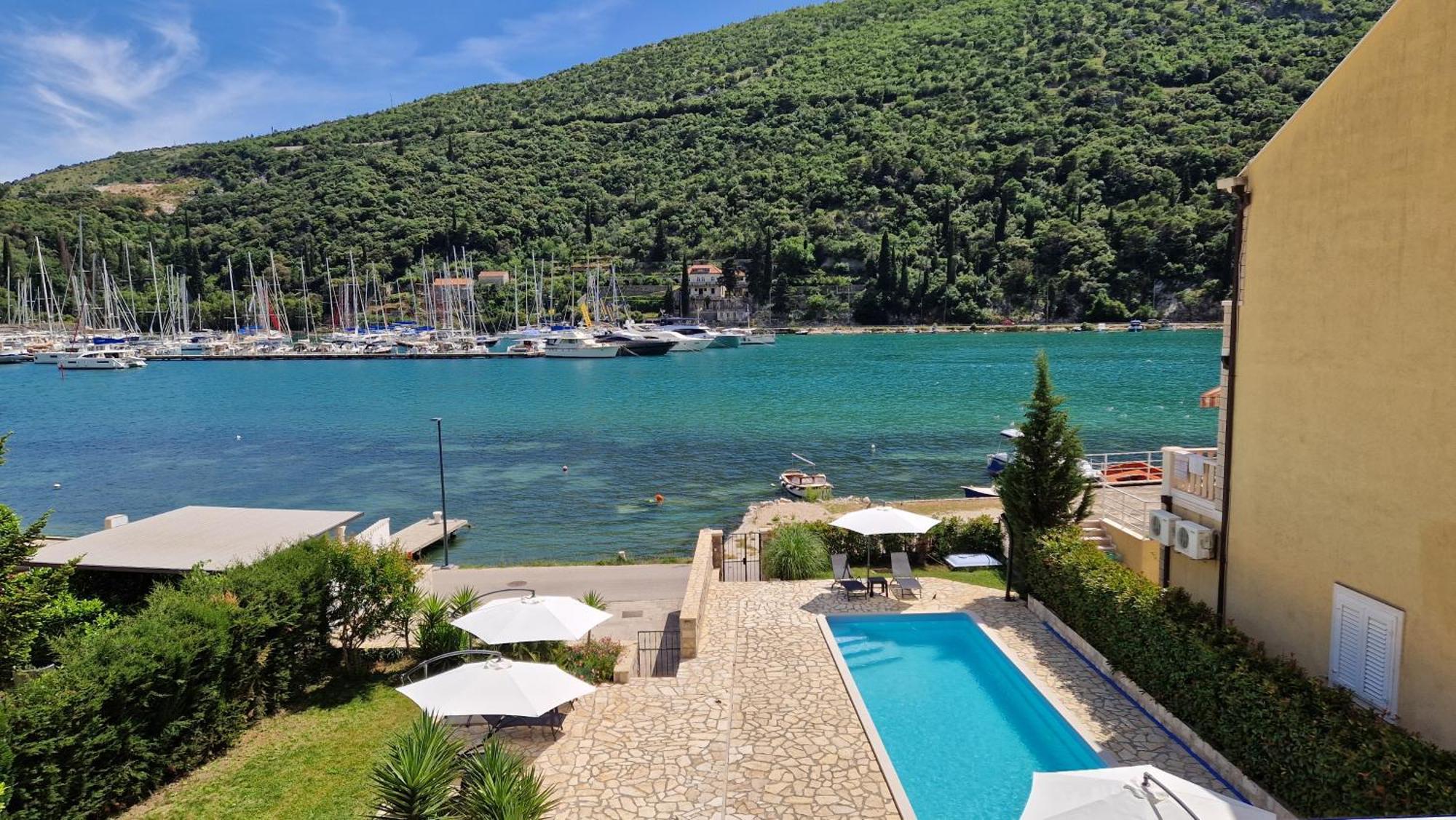 Apartments Pralas Mokošica Eksteriør billede